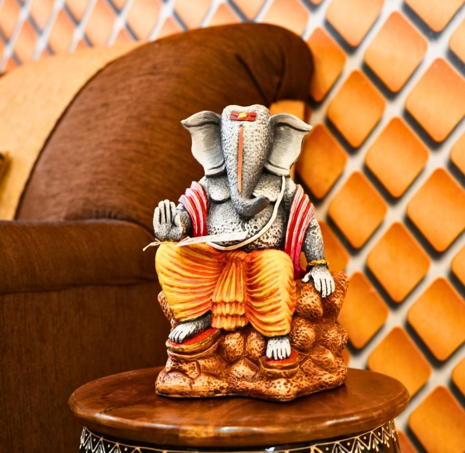 Buy Ganesh ji Polyresin Statues, Idols and Showpiece Online